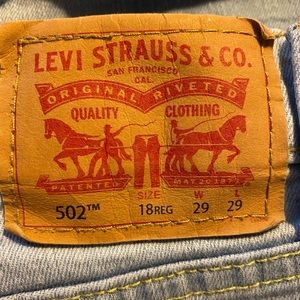 Big kids Levi’s 502 29w/29L